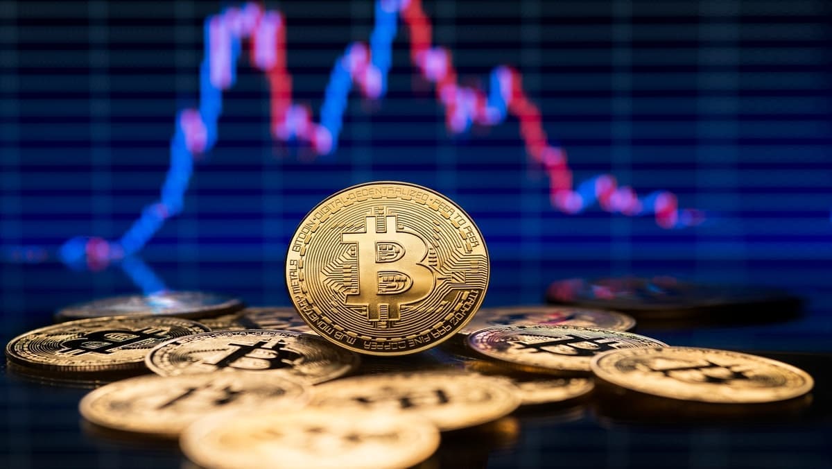 What is Bitcoin? | The first cryptocurrency, explained